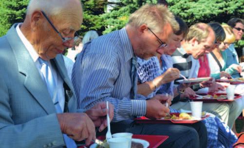 PROGRAM Fredag 8.8.2014 Dagsledare: Chamilla Sjöbacka och Chatarina Lahtinen 14.00 Välkomstkaffe, te, läsk. 14.30 Välkomstmöte.