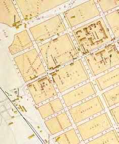 Mot seklets slut utvidgades staden ytterligare norrut mot nuvarande Norrtull och 1733 befästes denna tullplats med ett tullhuspar. Tullplatsen blev en viktig stadsentré för resande från Uppsala.