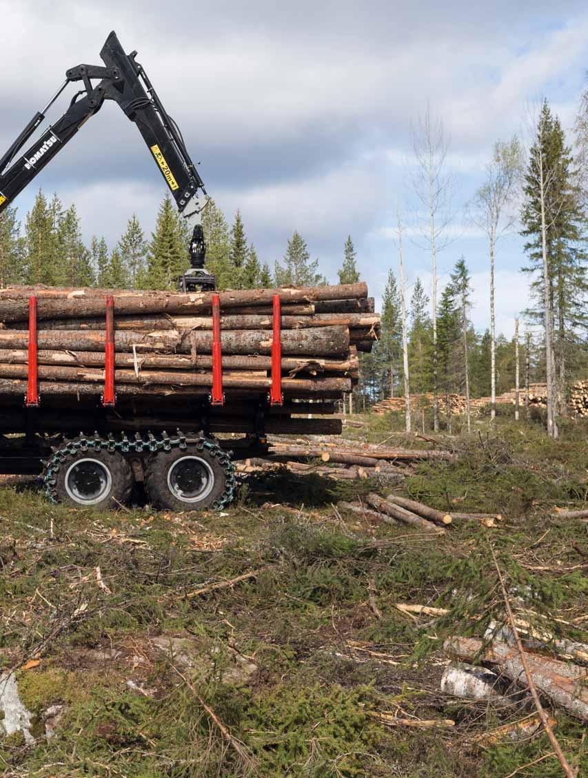 Lastutrymme Komatsu 875 har ett stort lastutrymme som präglas av flexibilitet och många valmöjligheter.