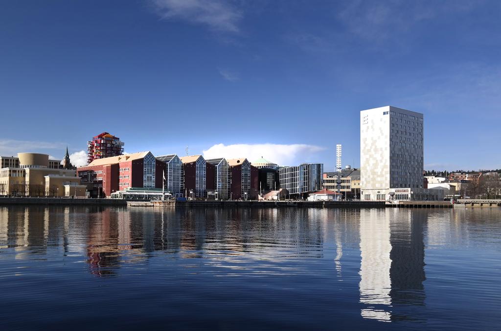 INVESTERA OCH
