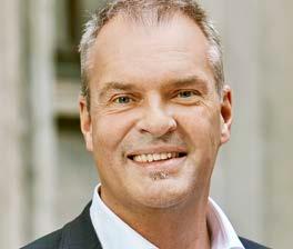 Utöver att vara Head of Regulatory Affairs på Oncopeptides är Elisabeth vd och grundare av Restracom, som tillhandahåller rådgivning för läkemedelsföretag inom regulatoriska strategier och