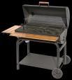 Nej (i SideFireBox) Varmhållnings-galler 70 x 25 cm 88 x 25 cm 52 x 25 cm Avställningsyta Fram Sida Under SideFireBox (SFB) (varmrökning) Material Grill/benställning