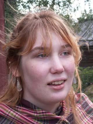 Det som får henne att vara aktiv är att det är kul att träffa roligt folk och varför inte spela lite när man ändå håller på?