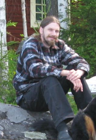 Avsnitt: 4 f) Val av revisorer 4 f) Val av revisorer Valberedningens förslag till revisorer Revisor: David Karlsson Ålder: 30 Förening: Unionen Inom Sverok har jag mestadels engagerat mig för