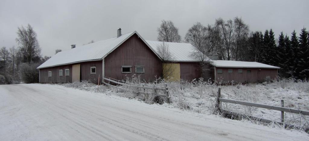 tomt 1 i bakgrunden. I förgrunden daghemstomten. 17.