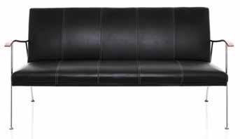 vitbetsad eller svartbetsad ask. lidfötter. åtölj Krom/Lack 10 858 12 490 12 795 13 103 14 115 15 791 16 884 19.0 kg raktvolym 0.