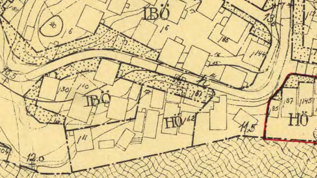planområdet Utdrag ur karta för gällande detaljplan (byggnadsplan för huvuddelen av Hovenäsets municipalsamhälle, fastställd 1949) med markering av aktuellt planområde.