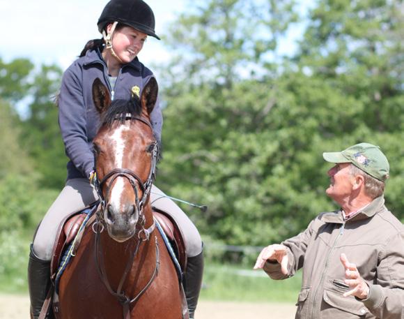HIPPOLOG Studieort: Flyinge, Strömsholm, Wången Examen: Kandidatexamen Studieår: 3 Anmälan: Senast 15 april Start: Hösten 2019 Urval: Betyg, högskoleprov och antagningsprov, se webbsidan.