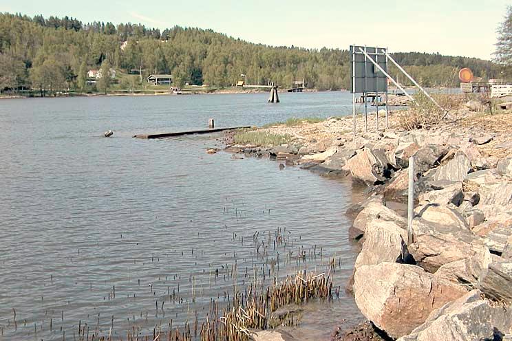 GÖTA ÄLVS VATTENVÅRDSFÖRBUND BOTTENFAUNA I GÖTA ÄLV 2000 En undersökning av bottenfaunan på 8