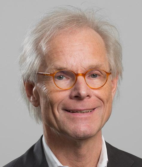 närstående): 1 764 A-aktier 2 392 300 B-aktier JONAS GULDSTRAND Ledamot Född: 1966 Civilekonom