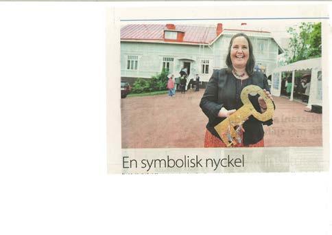 .. Trots regnet blev Ålands fredsinstitutets födelsedagstillställning i form av en gårdsfest lördagen den 9 juni 2012 lyckad.