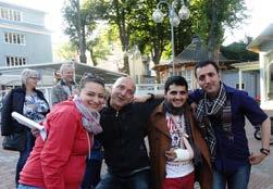 Under 2012Un Öppna dörrar för tjejer i Azerbajdzjan Under 2012 öppnades ett tjejcenter i en resurssvag del av Azerbajdzjans huvudstad Baku, tjejgruppsledare utbildades och de första tjejgrupperna