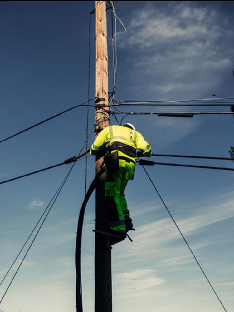 Beställ servicepaketen i kundportalen och NetBusiness Connect Beställ servicepaket i samband