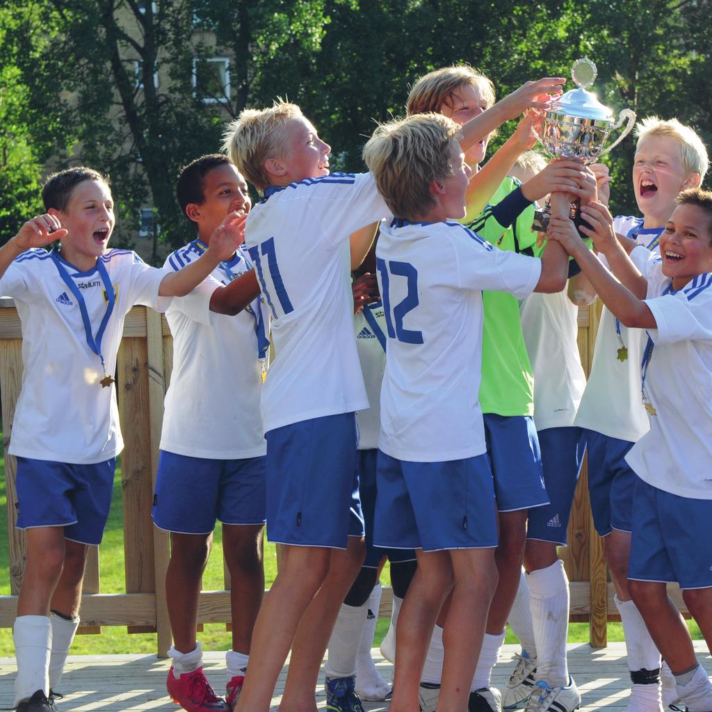 Våra värderingar S ERIÖS OCH GEN ER ÖS VA D IN N EB Ä R D E T? IFK Stocksund har en värdegrund som vi är stolta över.