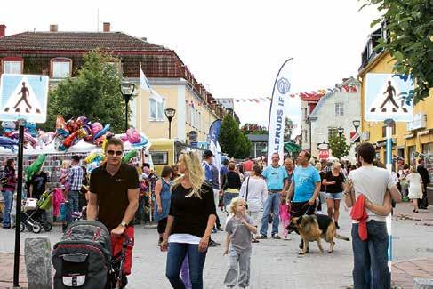 Allt det står Dalsland på Handlar för över 300:och få en goodiebag Gäller fre 6/7 och lör 7/7 Storgatan 16, Mellerud, tel. 0530-101 00 el.