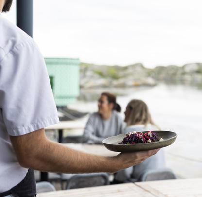 AFFÄRSPLAN 2019 SÖDRA BOHUSLÄN TURISM AB SÅRET 2019 FOKUS OUTDOOR I Sverige ser man ökad efterfrågan på naturupplevelser och aktiviteter, och Sveriges västkust uppmärksammas internationellt för sin