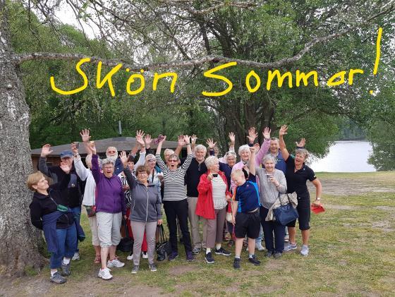 Friluftsdagen på Lida Den 14 juni samlades ett tjugotal glada medlemmar på LIDA för att önska varandra en skön sommar. Vi drack kaffe, gick tipsrunda, spelade kubb och åt korv.
