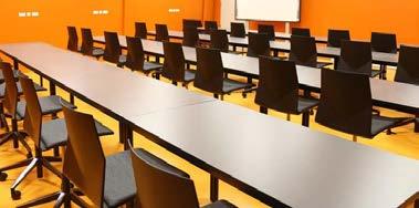 Four Learning års garanti Bordet har flera funktioner och kan användas i många olika scenarion tack vare de rena linjerna i den enkla designen.