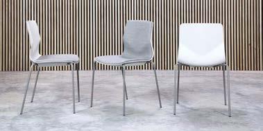 Four Sure års garanti Med sitt flexibla, ergonomiska skal och den lugna, organiska designen är Four Sure den perfekta stolen för möteslokalen eller personalmatsalen.