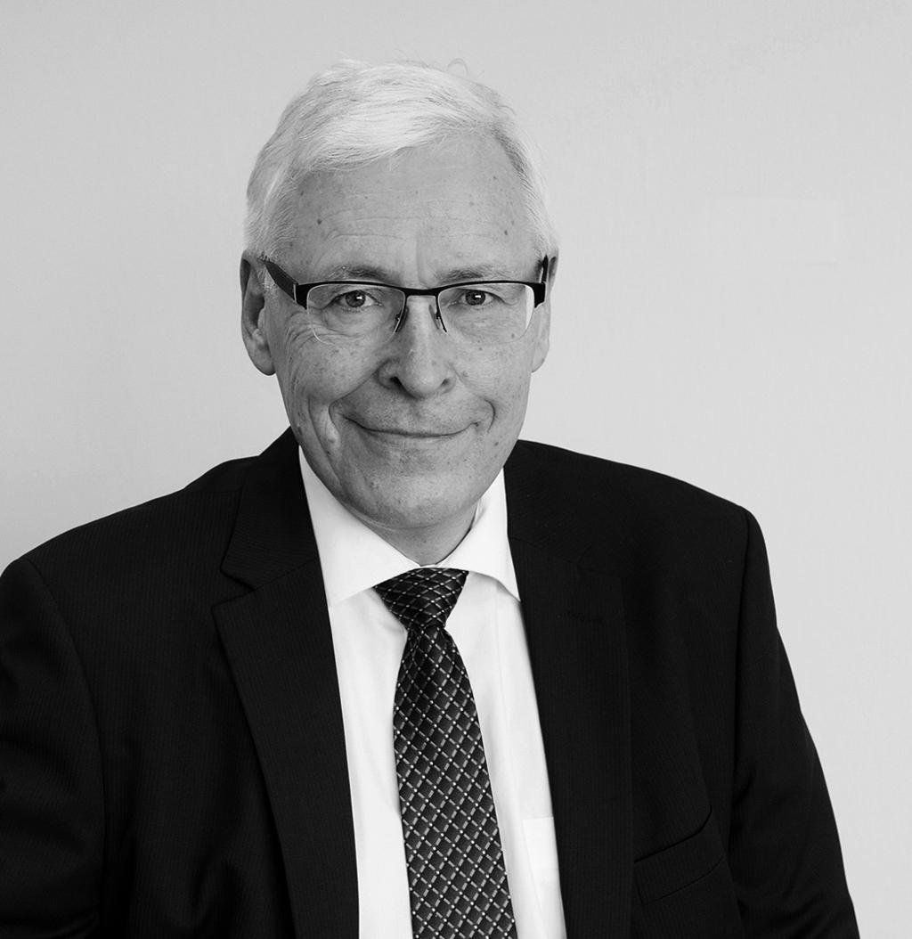 Verkställande direktörens översikt 2016 Det sägs ofta att vi lever i en tid av förändring. År 2016 kändes det sant. Världspolitiken ser ut att vrida sig i en ny och inte alltid så behaglig ställning.