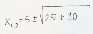 4. Din vän ska lösa andragradsekvationen 3 x = 30x 90 Efter en stund frågar din vän om du kan kolla på uppställningen och se om den är rätt. Så här ser den ut. Vad är ditt svar?