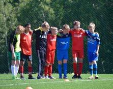 I september deltog JIK Fotboll i Jomala grundskolornas idrottsdagar. Vi spelade fotboll med barnen och informerade om i vilka åldersklasser vi erbjuder träning.