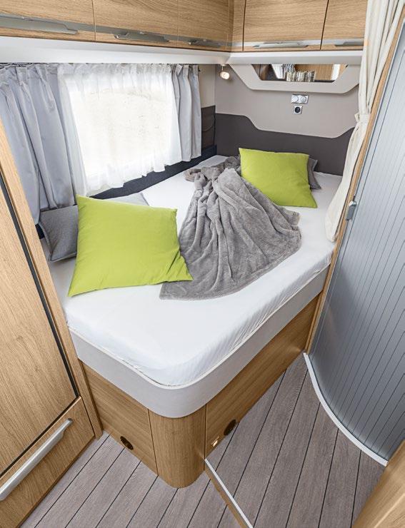 SKY WAVE 650 MF 201 x 143 cm SÄNGÖVERSIKT 650 MF 6 650 MEG 5 700 MEG 5 Du hittar mer information om våra
