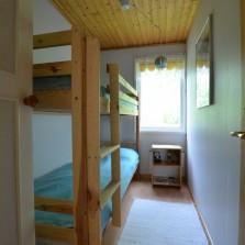 Hall/ sovrum Hall med plats att hänga av