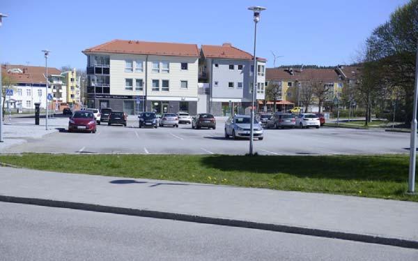 TJÄNSTESKRIVELSE Datum Dnr Dpl 20170703 2017/KS0228 000 Motion angående Lilla Edets centrum Dnr 2015/KS0228 Sammanfattning Stephen Gyllenhammar har inkommit med en motion om