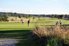 Starten, 24 juli Poängbogey i tre klasser Klassindelning sker vid lottningen så att alla tre klasserna blir lika stora. Arninge Golfveckas första tävling. Nu blir det golf, golf, golf och golf.