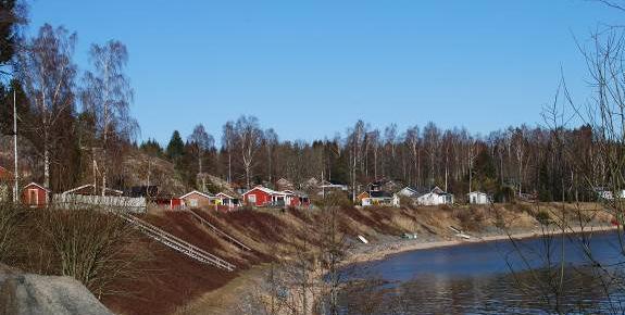 Kulturhistoriska kvalitéer: De små röda stugorna närmast