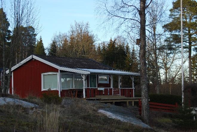 Kulturhistoriska kvalitéer: Den röda och vita färgsättningen där 1800-talets torpställen