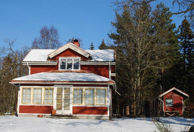 Kulturhistoriska kvalitéer: Klungan med äldre små sommarstugor från 1940- och 50-talen som