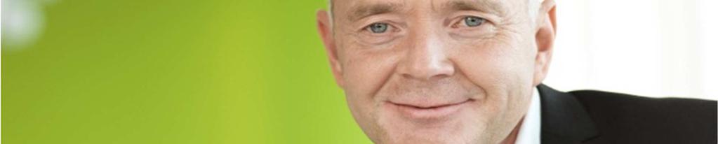försäljningsutveckling +1 % (efter justeringar för valutaeffekter) Fortsatt god tillväxt och resultatutveckling inom Credit Solutions men fortsatt svag försäljningsutveckling för bolagen inom