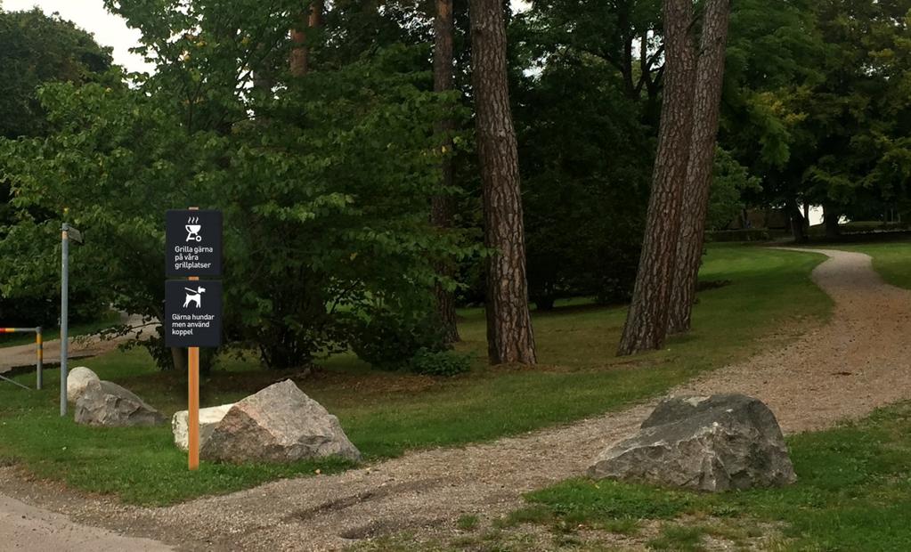 Eskilstuna kommun Datum 10 (17) 2016-05-16 Ansvar: Förvaltare eller ägare av ett område ansvarar även för anvisningsskyltarna i området.