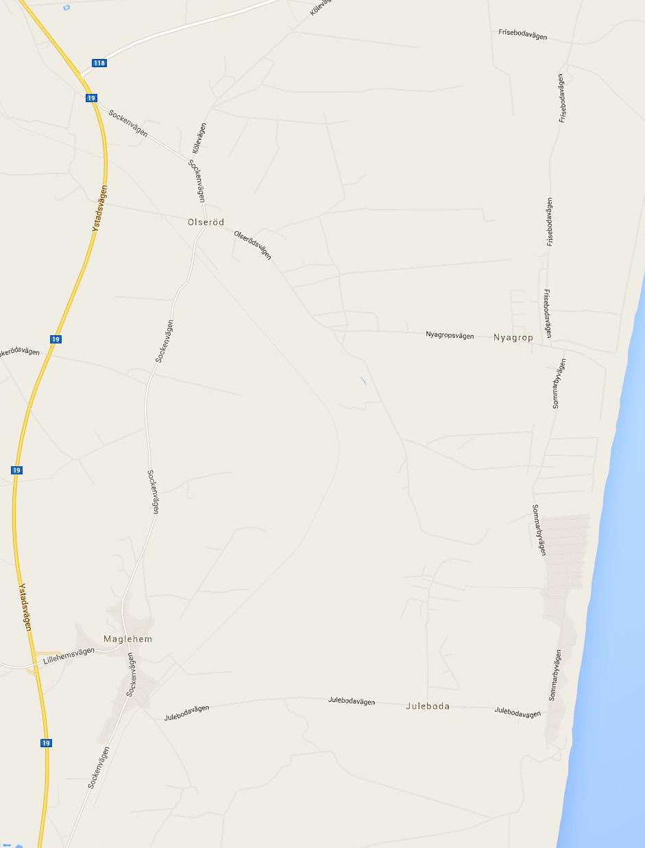 Den lättaste entrén är från banvallen eller ifrån parkeringen vid Hallingstorp, som är det enda stället där man kommer in med bil i området.