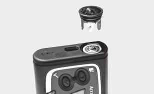 2 5. 6. Använd batterinyckeln för att fullständigt dra åt batterilocket.