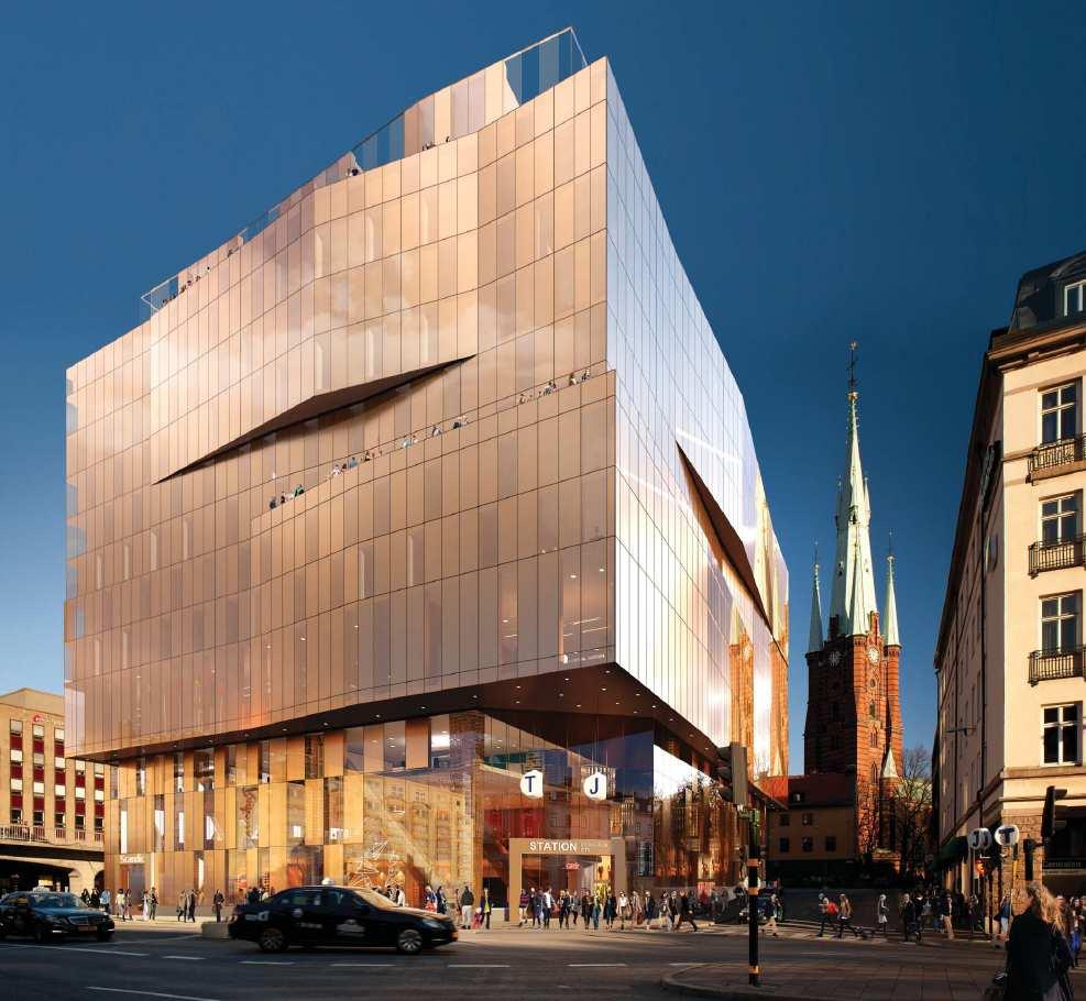 Hotellrummen vänder sig dels ut mot omgivande gator, dels in mot ett centralt placerat atrium.