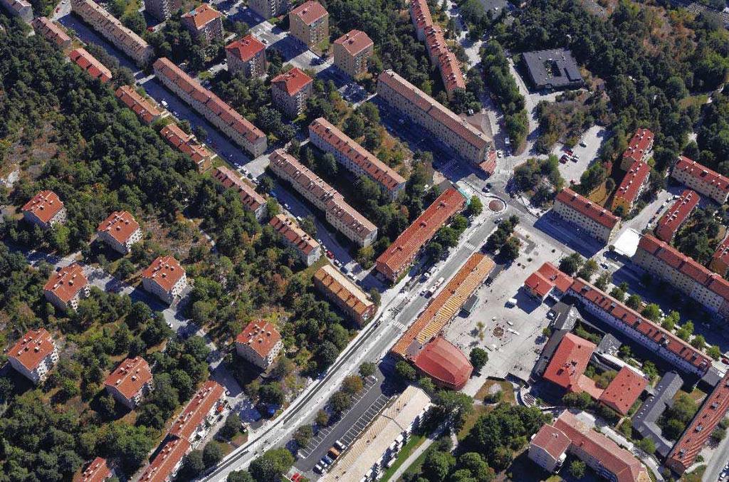 Årstastråket byggs ut I samband med att kraftledningen mellan Solberga till Örby har förlagts i tunnel planerades för utbyggnad av Årstastråket, se figur 9.