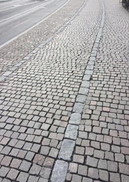 GÅNGPLAN (REMISSUTGÅVA APRIL 2017) 23 Förvaltningen tar med synpunkten i det fortsatta arbetet med separering av gångoch cykelvägar.