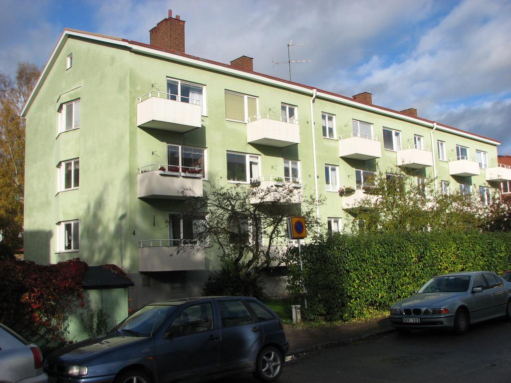 Stadgar Bostadsrättsföreningen Håkan [717600-1027] Nya stadgar beslutade av föreningsstämma togs även av extrastämma