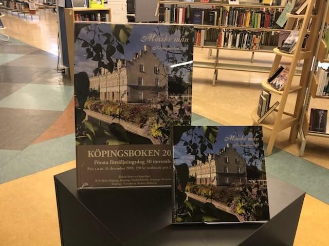 Boken täcker Köpings historia under 1900- talet och är tillgänglig för lån på Köpings bibliotek men finns även att köpa i handeln.