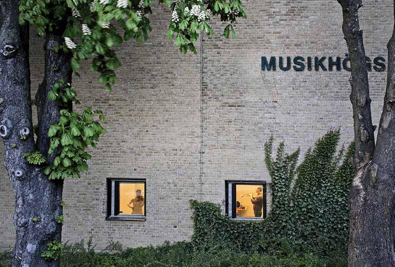.. 26 Välkommen till Musikhögskolan i Malmö! Fristående kurskatalog för 2019/2020 ges ut av Musikhögskolan i Malmö vid Lunds universitet.