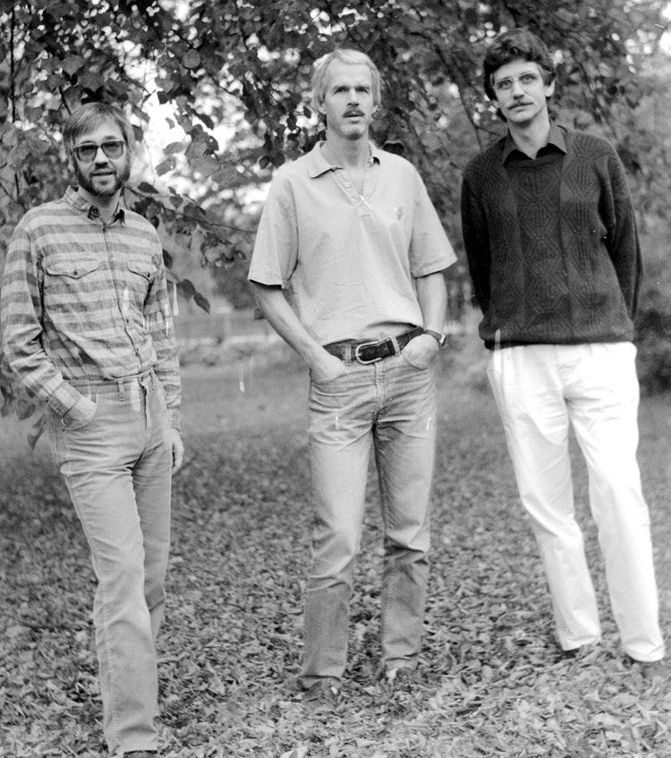 Torsten Söderström Systemanalysgruppen vid mitten av 1970-talet. Från vänster Leif Gustafsson, Bengt Sandblad och Håkan Lanshammar. IT-institution.