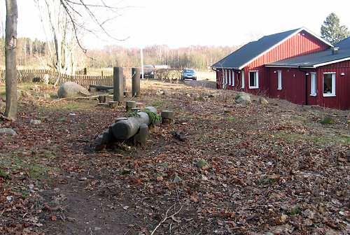 Sida 1 av 6 TRÄDGÅRDSPROJEKTET PÅ BOKSKOGEN September 2010 Fröknarna är ute med barnen i Bokskogens trädgård en eftermiddag och en fundering på hur man kan förändra, förbättra trädgården börjar.