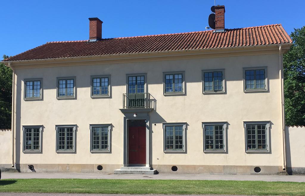 Överlåtelsebesiktning Gösen 3 Fredriksskansgatan 15, 392 35 Kalmar Kalmar 2017-07-10 Roger Klaesén Besiktningsbolaget Sydost AB Företaget innehar