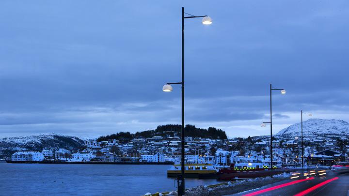 Ljuskällan ska ha god färgåtergivning för ökad estetik och trygghet då man lättare känner igen de som man möter.