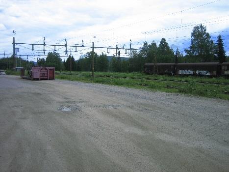 Kälarne Kommun Ljusnarsberg Närmaste större väg R50 Lastkaj L 60m, b 8m, h 1,2 m Övrigt Underhåll- och serviceinrättning Markyta Nej Närliggande anläggning Zon 1 (10 km): 0 st Spår på platsen Skick