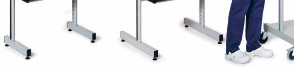 Stativets lastkapacitet är 100 kg. Yttermått D x B x H: 600 x 760 x 1585 mm.