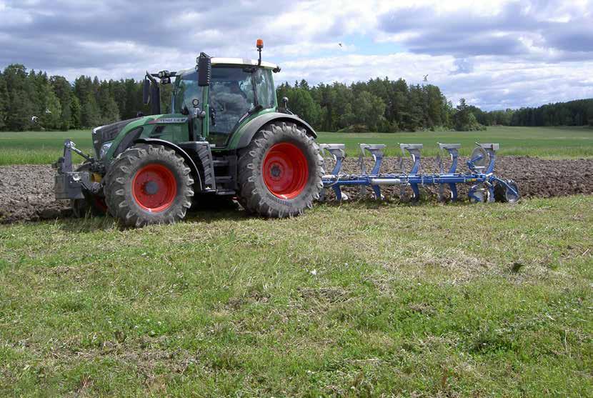 Vårvisningen en mötesplats Vårvisning igen. Ny teknik har alltid lockat. Och ny teknik för att förenkla arbetet på gården har genom tiderna sett olika ut.